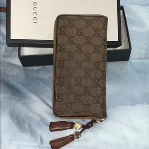 Gucci wallet